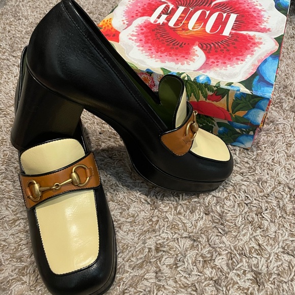 Gucci Pumps - Picture 2 of 6